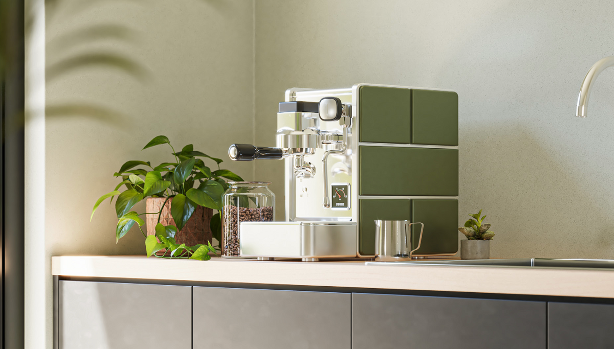 Stone Espresso kaffivél í eldhúsi